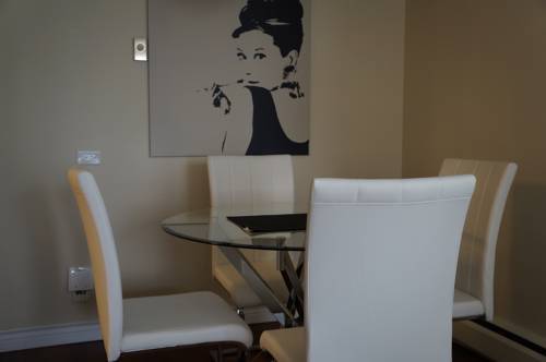 Fastlane In Grid 5 Aparthotel 3*